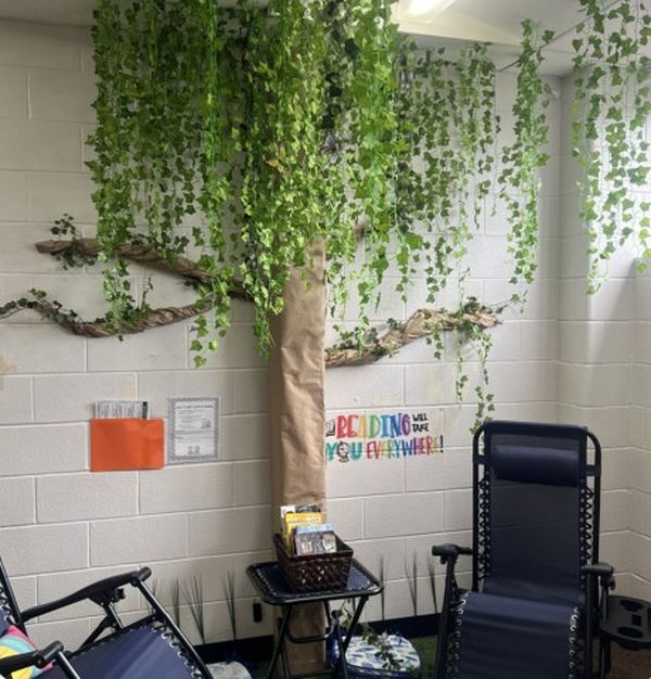 Reading nook transformation